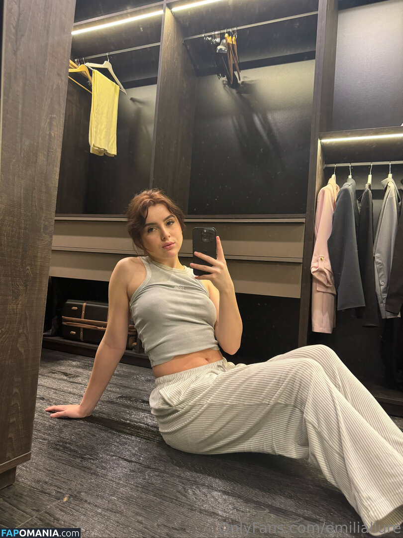 emiliallure Обнажённый OnlyFans  Утёкшее фото #5
