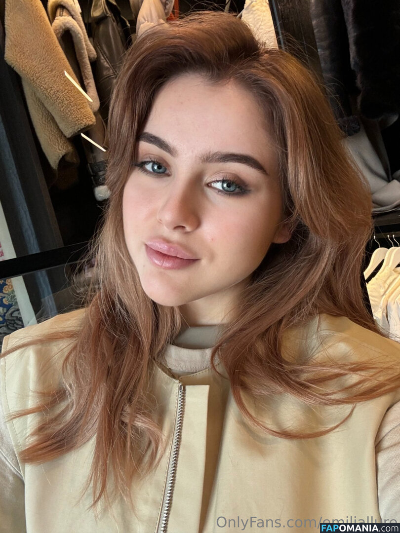 emiliallure Обнажённый OnlyFans  Утёкшее фото #9