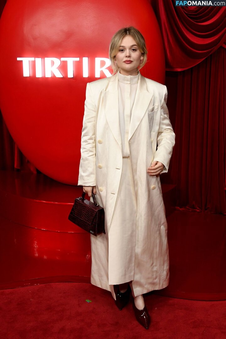 Emily Alyn Lind / emilylind Обнажённый OnlyFans  Утёкшее фото #131