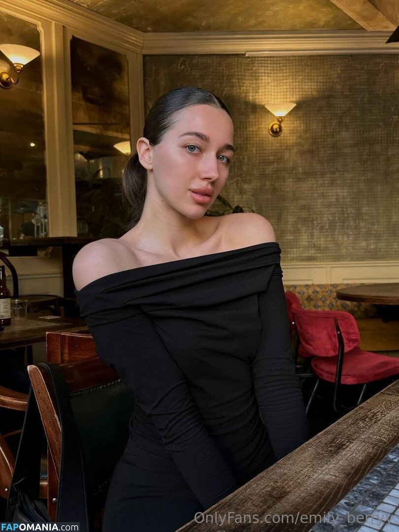 emily_berryy Обнажённый OnlyFans  Утёкшее фото #3