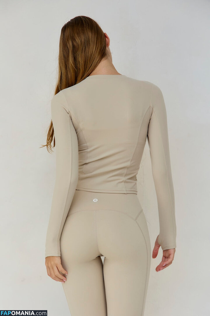 Emily Feld / emily.feld / viki.winki Обнажённый OnlyFans  Утёкшее фото #3728