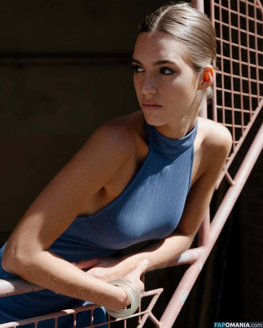 Emily Feld / emily.feld / fanpage_emily_feld / viki.winki Обнажённый OnlyFans  Утёкшее фото #4003