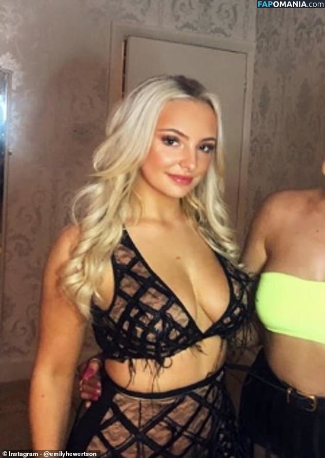 Emily Hewertson Обнажённый OnlyFans  Утёкшее фото #5