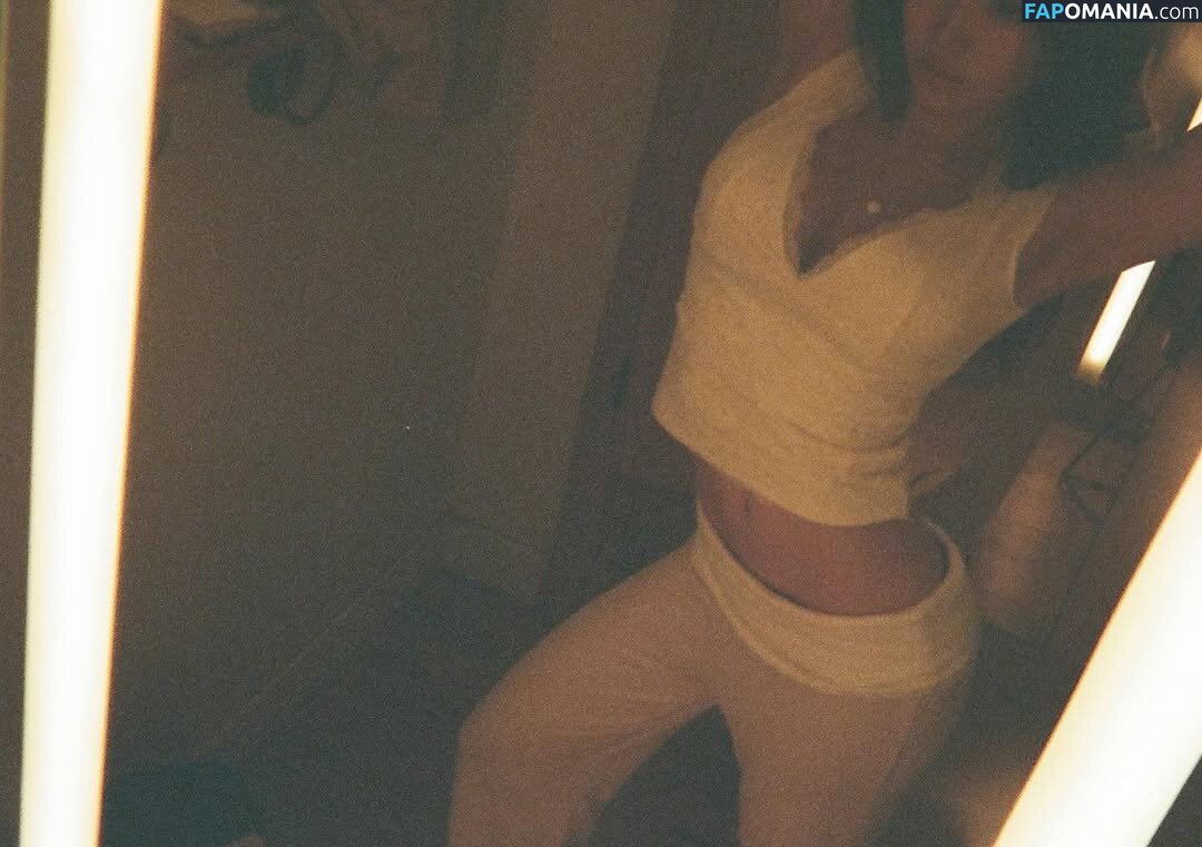 Emily Hung / dcyyy___ Обнажённый OnlyFans  Утёкшее фото #8