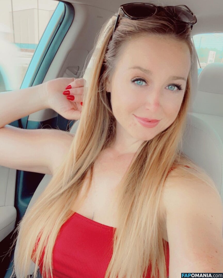 Emily James Обнажённый OnlyFans  Утёкшее фото #3