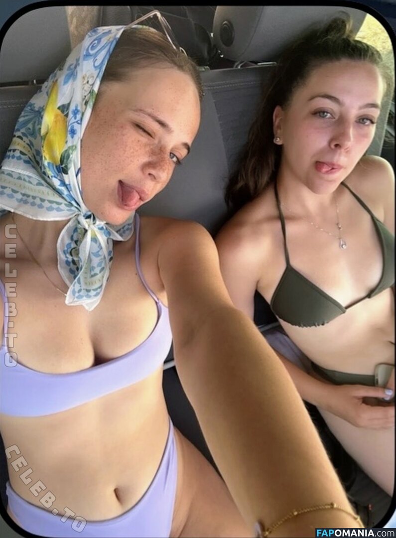 Emily Marie Neumann / emilymarieneumann Обнажённый OnlyFans  Утёкшее фото #1