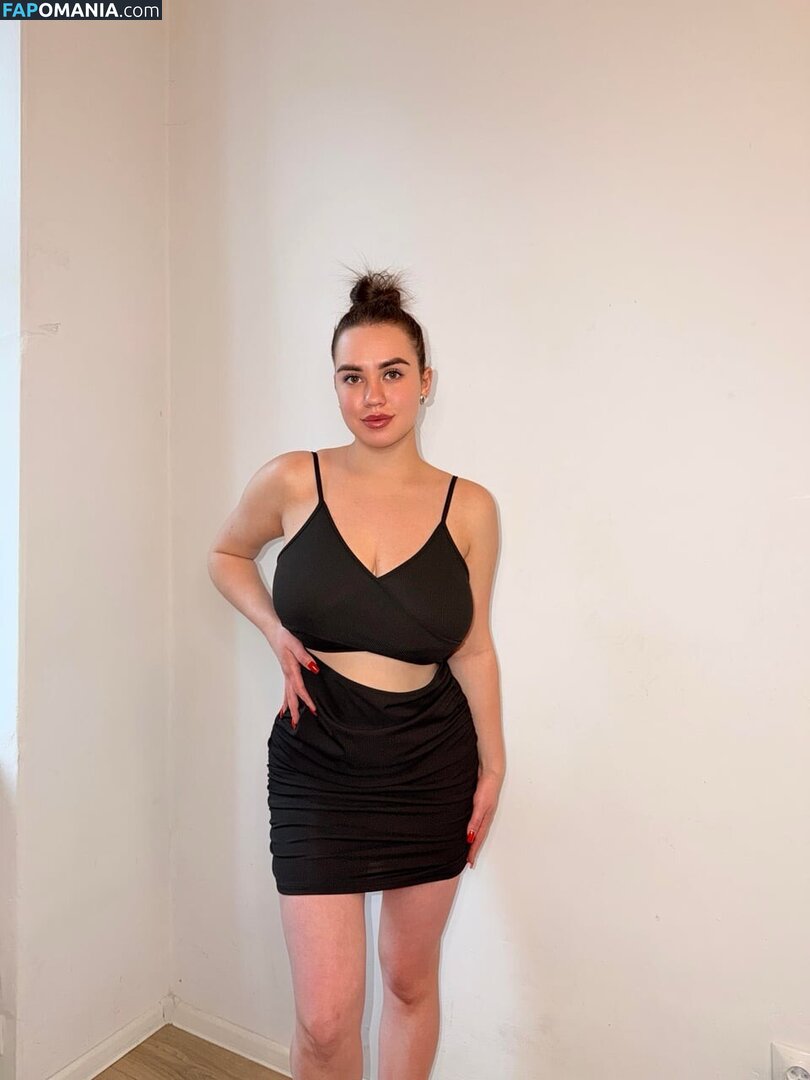 crystal_wavve / emily_mayerss / https: / pron_hub24292 Обнажённый OnlyFans  Утёкшее фото #3