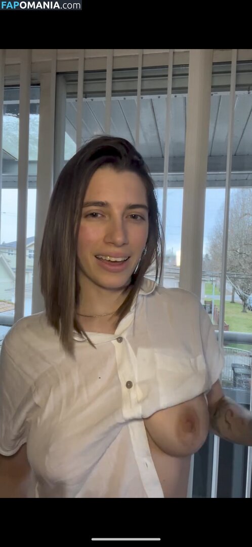 Emily Winterfell / emilysylraa / emilywinterfell / emilyxvirel / emilyxvirel... Обнажённый OnlyFans  Утёкшее фото #6