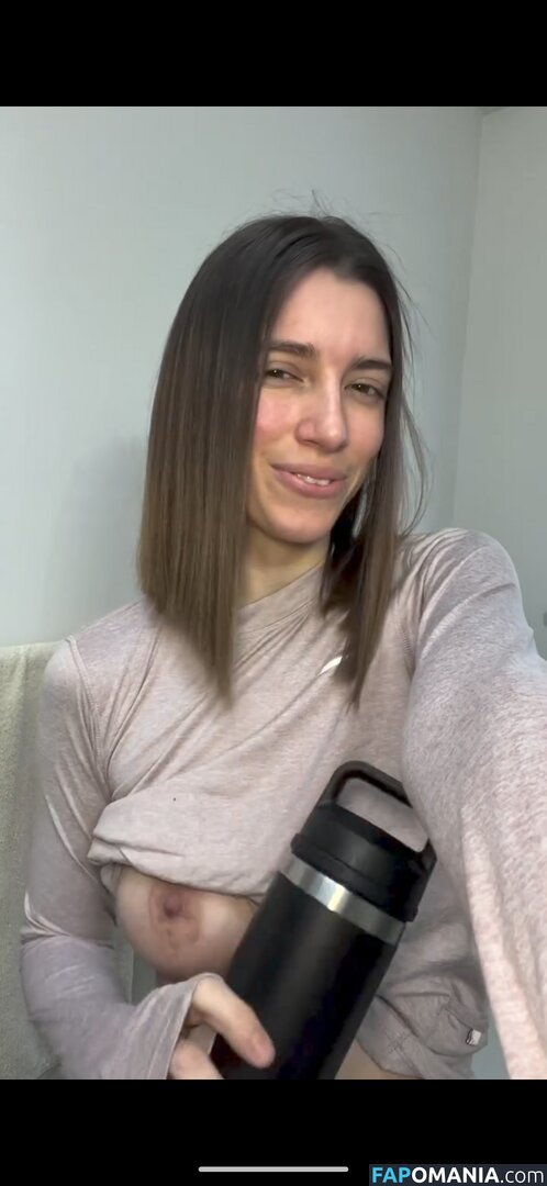 Emily Winterfell / emilysylraa / emilywinterfell / emilyxvirel / emilyxvirel... Обнажённый OnlyFans  Утёкшее фото #11