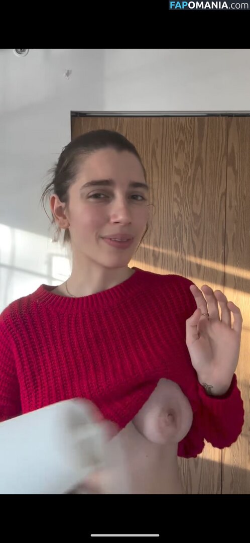 Emily Winterfell / emilysylraa / emilywinterfell / emilyxvirel / emilyxvirel... Обнажённый OnlyFans  Утёкшее фото #13