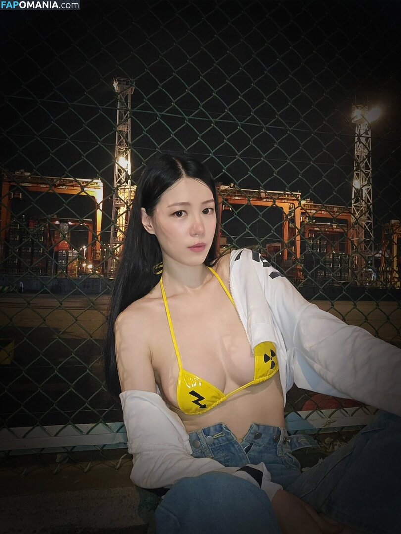 Emilyck Chan / emily_0224 / emilyk8z Обнажённый OnlyFans  Утёкшее фото #29