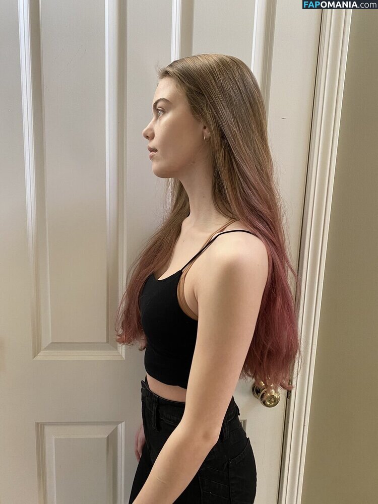 Bradpittsgf / Emma Beardsley / emmabbeardsley Обнажённый OnlyFans  Утёкшее фото #14