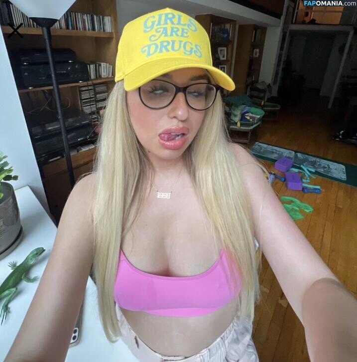 Emma Furgueson / dumbcommiethot / emmafurgueson / furggggg / u40688814 Обнажённый OnlyFans  Утёкшее фото #12