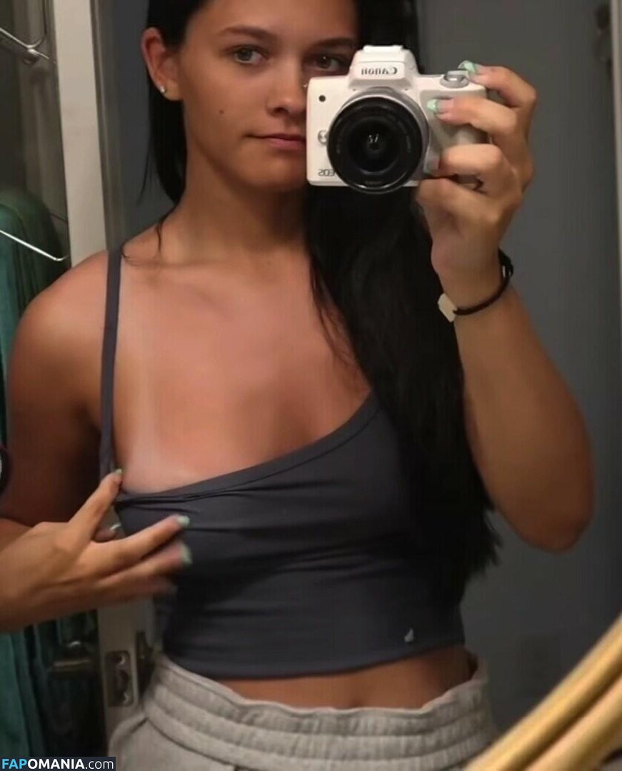 Emma Marie Обнажённый OnlyFans  Утёкшее фото #3