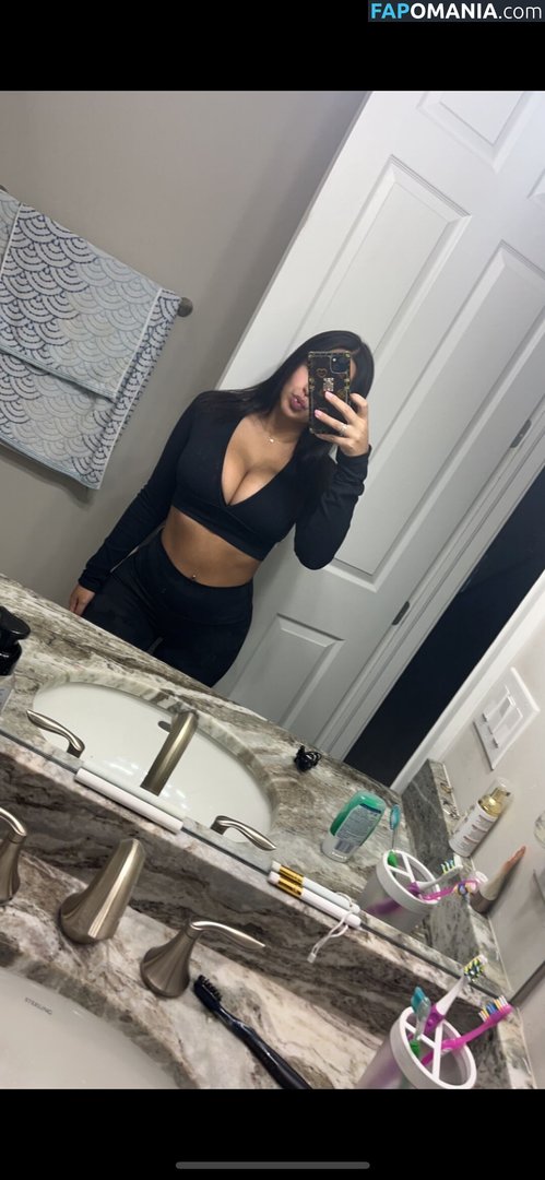 Emma Petisco / emmapetisco Обнажённый OnlyFans  Утёкшее фото #14