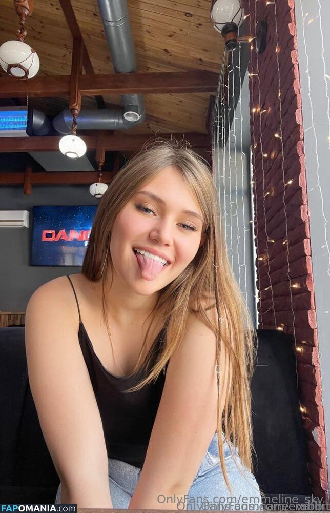 emmeline_sky Обнажённый OnlyFans  Утёкшее фото #7