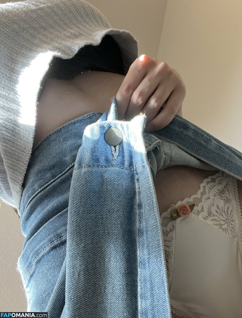 Emmia / eMillieNSFW / emmaskies Обнажённый OnlyFans  Утёкшее фото #25