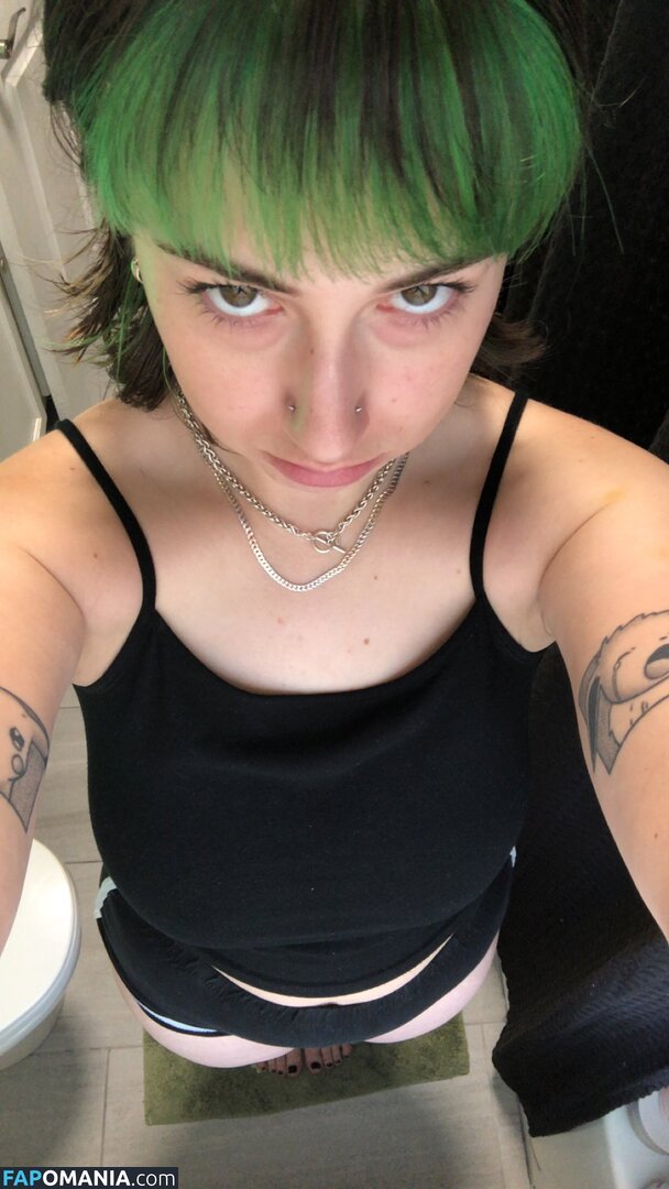 emocranberries / emocranberry Обнажённый OnlyFans  Утёкшее фото #9