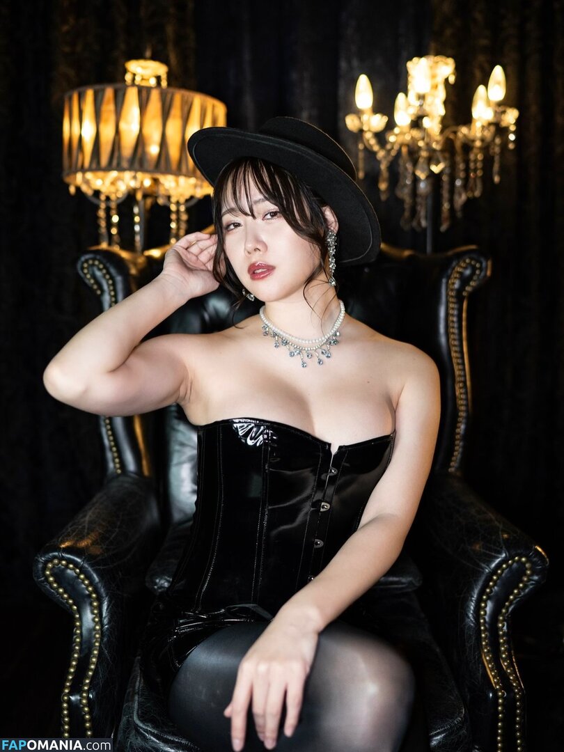 Erika Momoyama / eri0208i / erika_momoyama Обнажённый OnlyFans  Утёкшее фото #9
