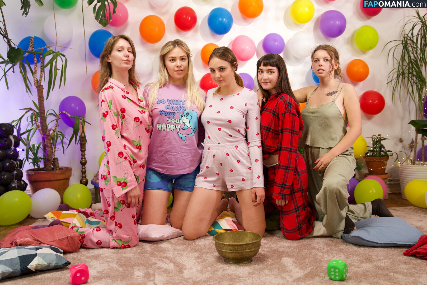 Ersties / abiadultpics / erstiesofficial Обнажённый OnlyFans  Утёкшее фото #436