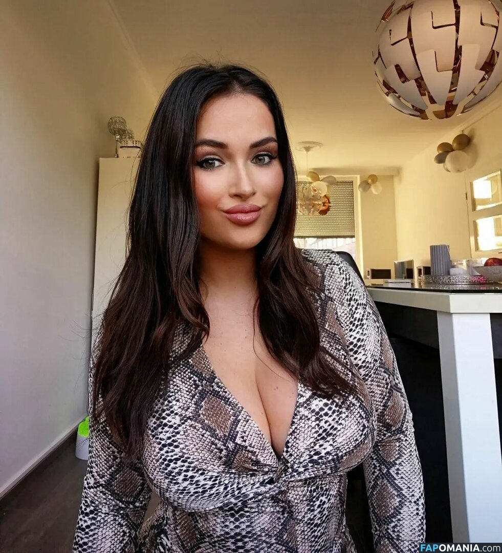 Esmeralda / Esmireal / esmeralda111 Обнажённый OnlyFans  Утёкшее фото #7