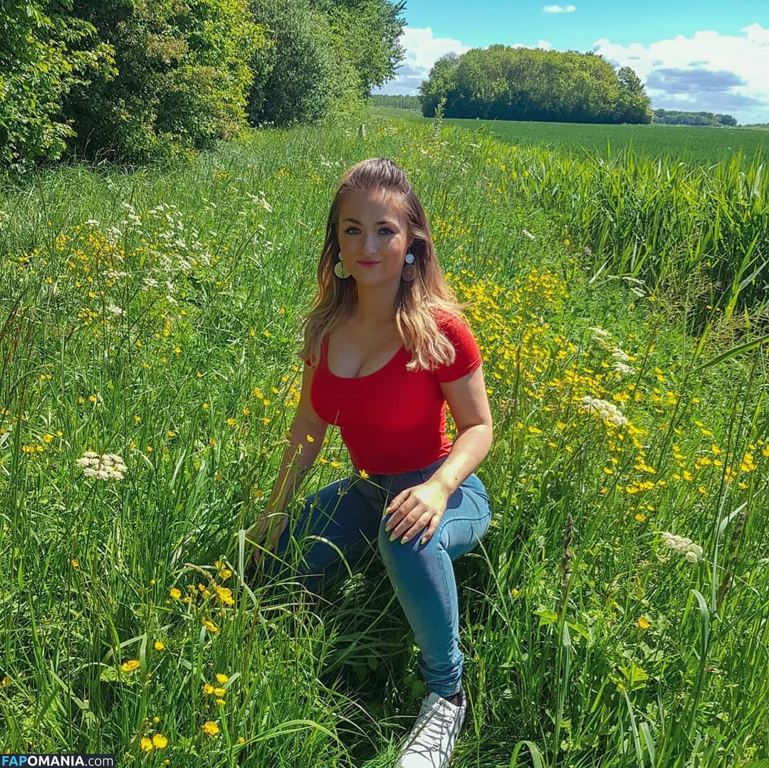 Esmeralda / Esmireal / esmeralda111 Обнажённый OnlyFans  Утёкшее фото #14