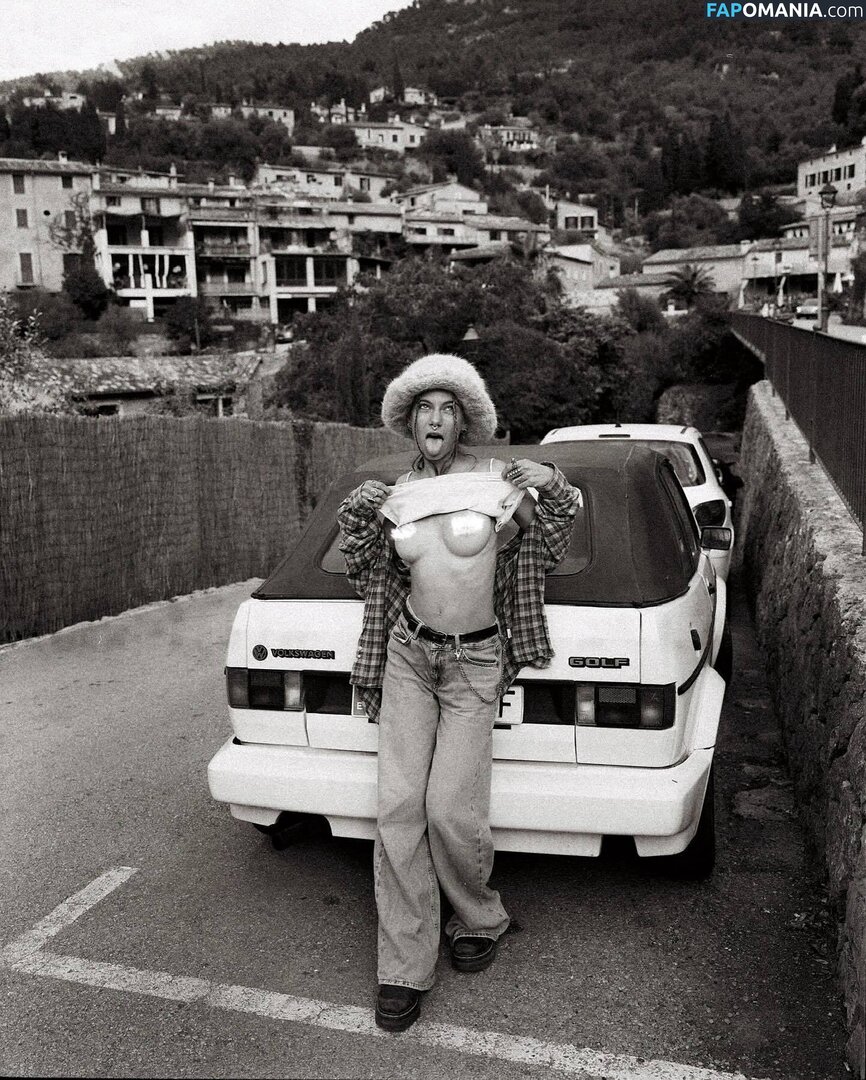 _estela_tessaro / estela / estelagomez / thirdeyewitchh Обнажённый OnlyFans  Утёкшее фото #43