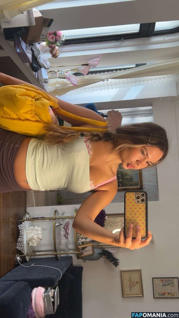 Ester Dobrik / esterrdobrik Обнажённый OnlyFans  Утёкшее фото #9