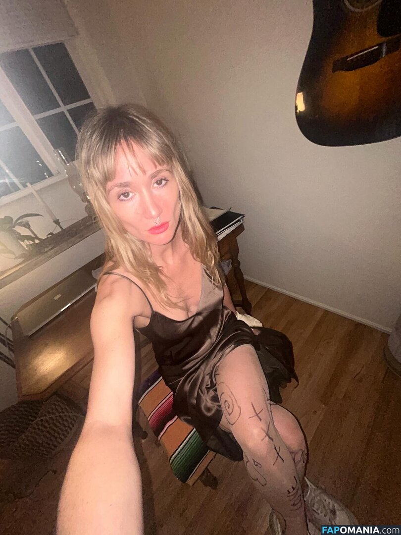 Esther Rose / estherrose001 / https: / therealestherrose Обнажённый OnlyFans  Утёкшее фото #1