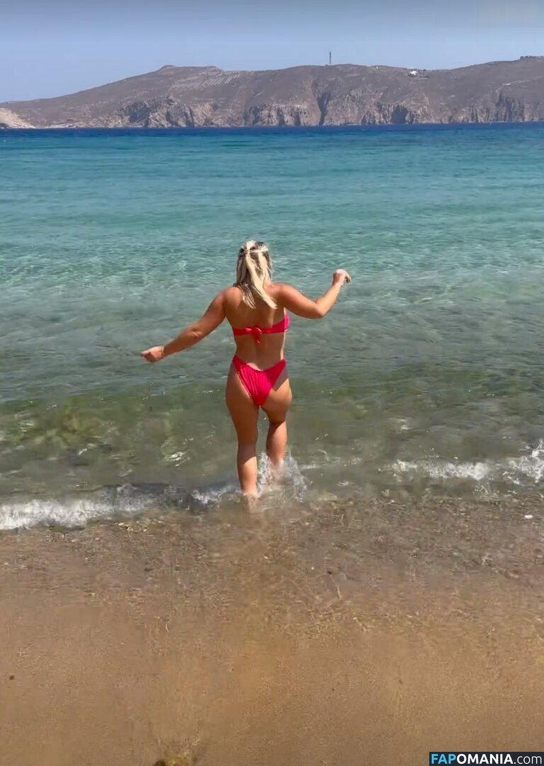 Evelyn Burdecki Обнажённый OnlyFans  Утёкшее фото #1