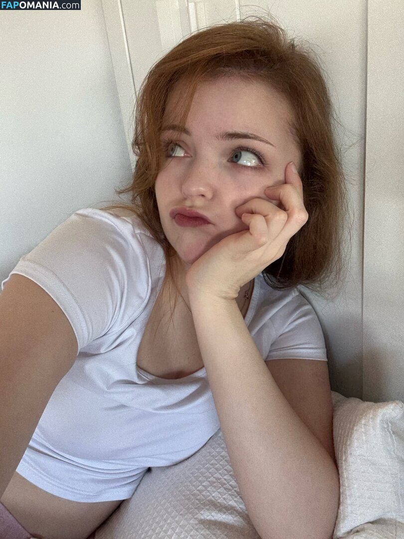 Evelynn / MagicalEvi / crohnssquare2 / evelyn.magical / https: / magicalevelynn Обнажённый OnlyFans  Утёкшее фото #16