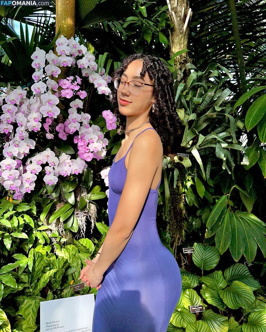 eliana / ewmxt / lalayravo / woahnatty Обнажённый OnlyFans  Утёкшее фото #20