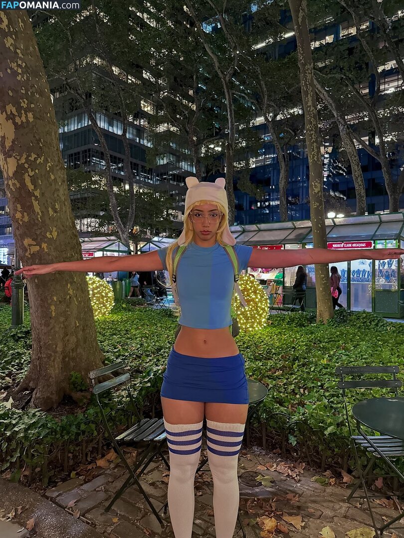 eliana / ewmxt / lalayravo / woahnatty Обнажённый OnlyFans  Утёкшее фото #73