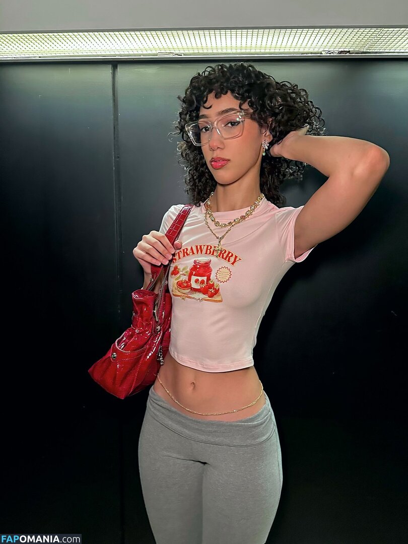 eliana / ewmxt / lalayravo / woahnatty Обнажённый OnlyFans  Утёкшее фото #77