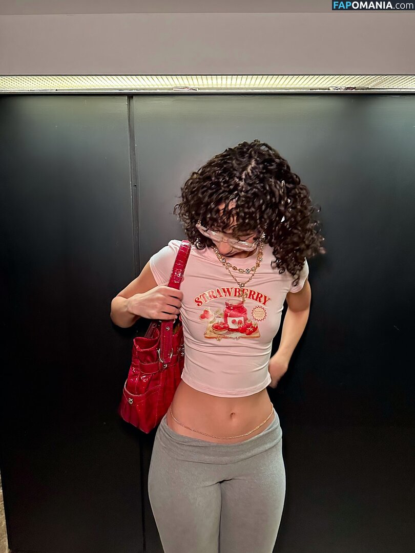 eliana / ewmxt / lalayravo / woahnatty Обнажённый OnlyFans  Утёкшее фото #78