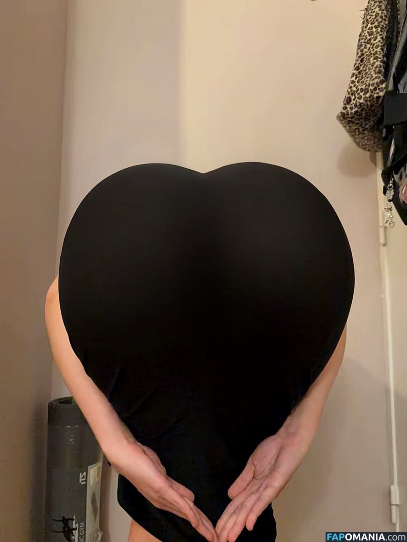 f3i4ly Обнажённый OnlyFans  Утёкшее фото #2