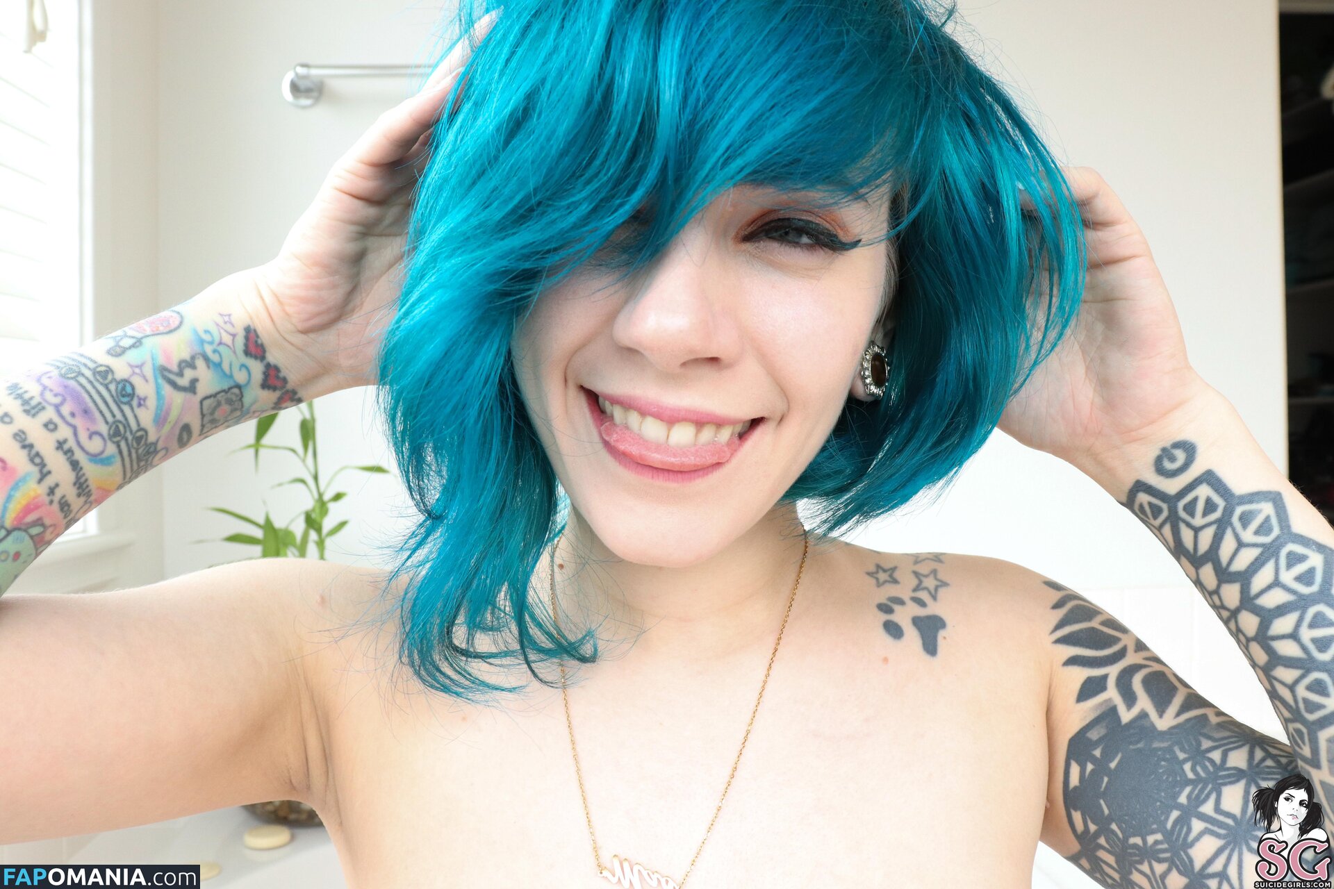 Fantasy Femmes / Kimmy Kind / Saph & Rubie / Viv & Kim / Vivian Vicious / femme.fantasy / thefemmefatalefantasy / xFemmeFantasy Обнажённый OnlyFans  Утёкшее фото #5