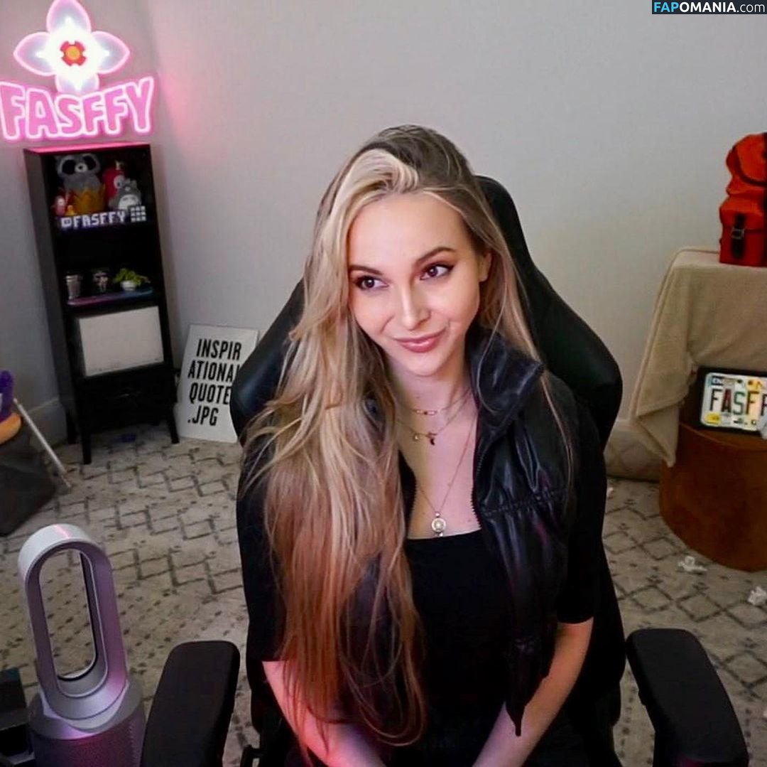 Fasffy Обнажённый OnlyFans  Утёкшее фото #24