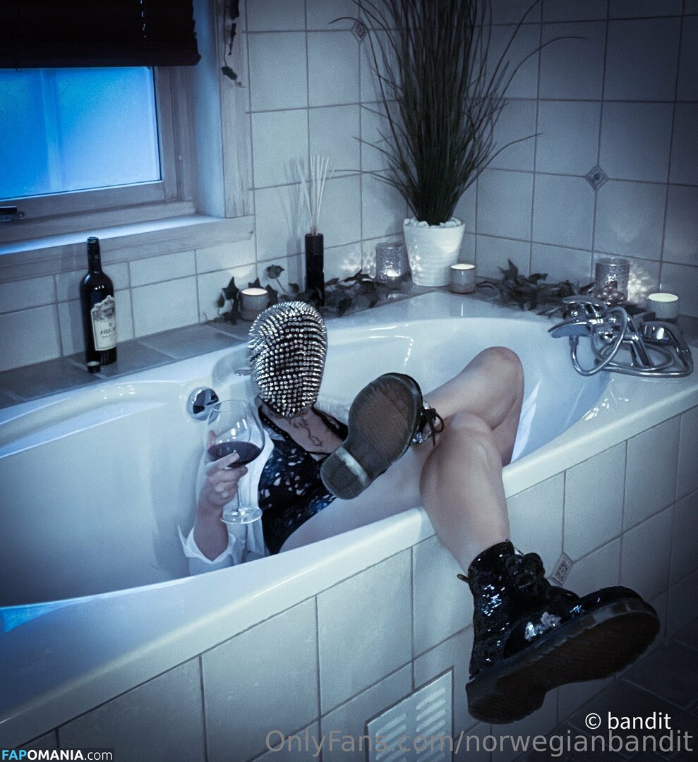 feetbaddie123 / feetbaddie69 Обнажённый OnlyFans  Утёкшее фото #4