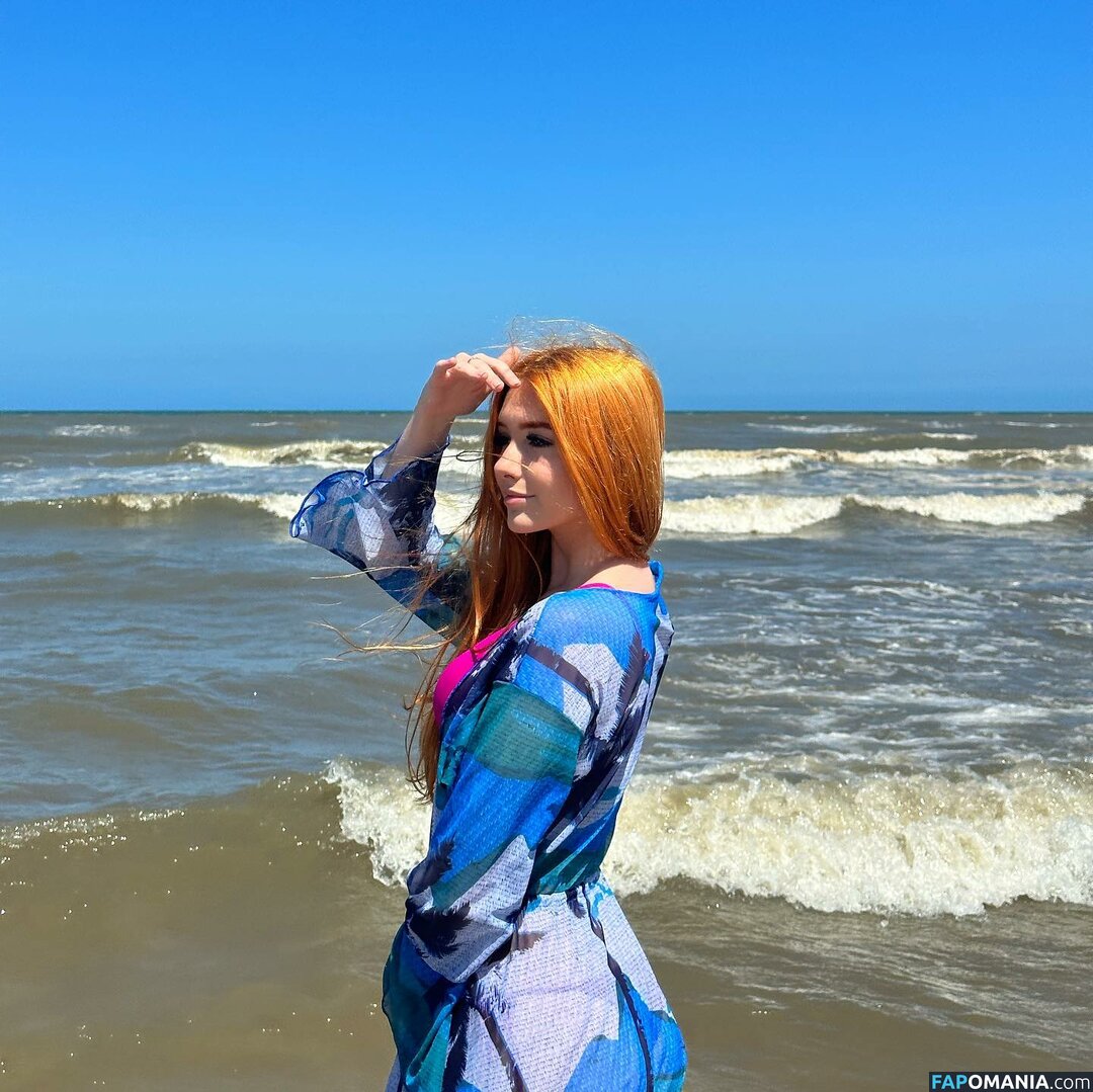 Feeh Hanzen / Fernanda Hanzen / feeh_hanzen / feehhanzen Обнажённый OnlyFans  Утёкшее фото #10