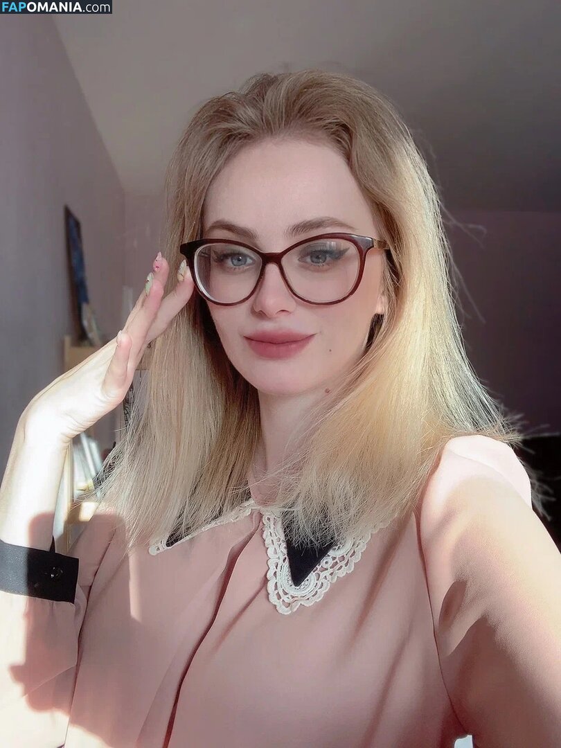 Daria Kravets / fishy.cosplay / fishy_cosplay / rionarts Обнажённый OnlyFans  Утёкшее фото #410