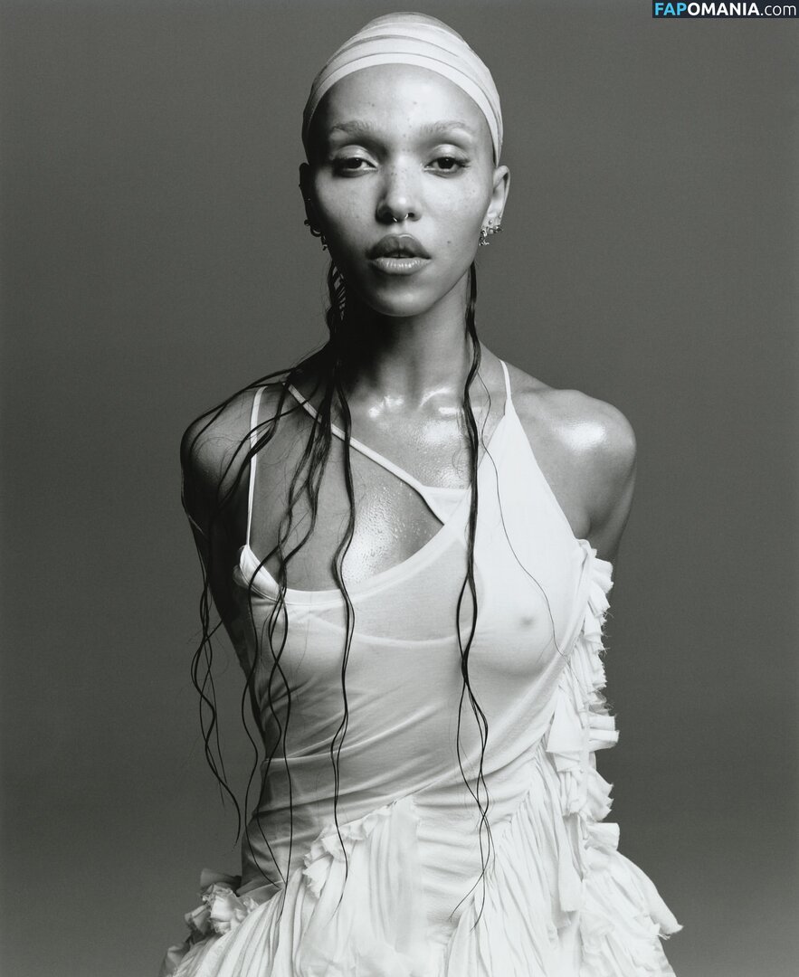 FKA Twigs / FKAtwigs Обнажённый OnlyFans  Утёкшее фото #1