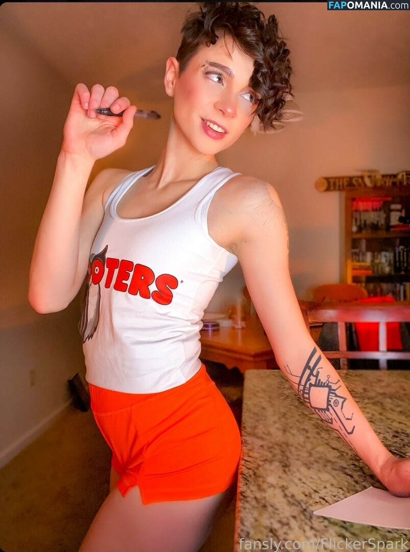 Flickerspark / flickerspark_ / https: Обнажённый OnlyFans  Утёкшее фото #32