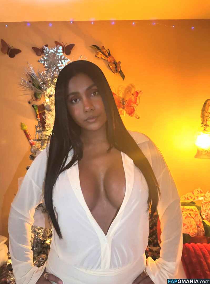 flo__pa Обнажённый OnlyFans  Утёкшее фото #1