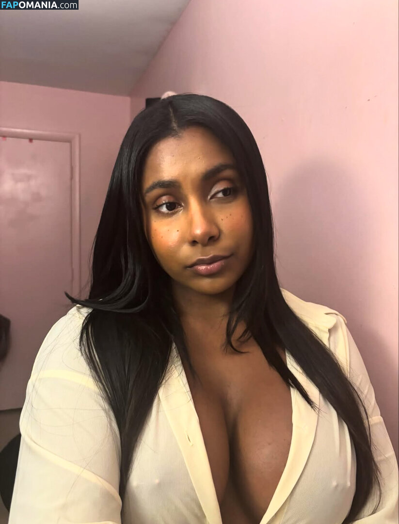 flo__pa Обнажённый OnlyFans  Утёкшее фото #3