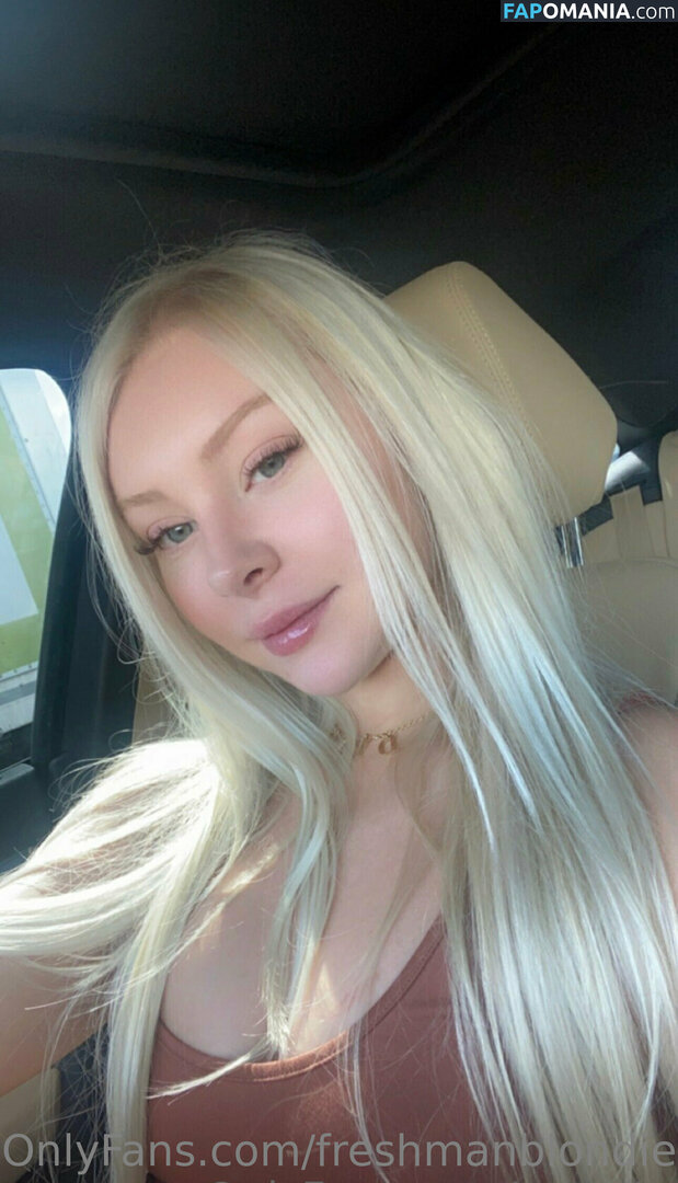 freshmanblondie18 / sheblondie_ Обнажённый OnlyFans  Утёкшее фото #25