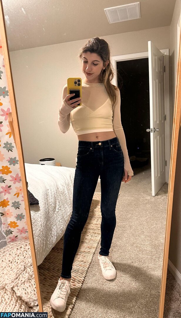 FrivolousFox ASMR / FrivviFox / frivvay Обнажённый OnlyFans  Утёкшее фото #147