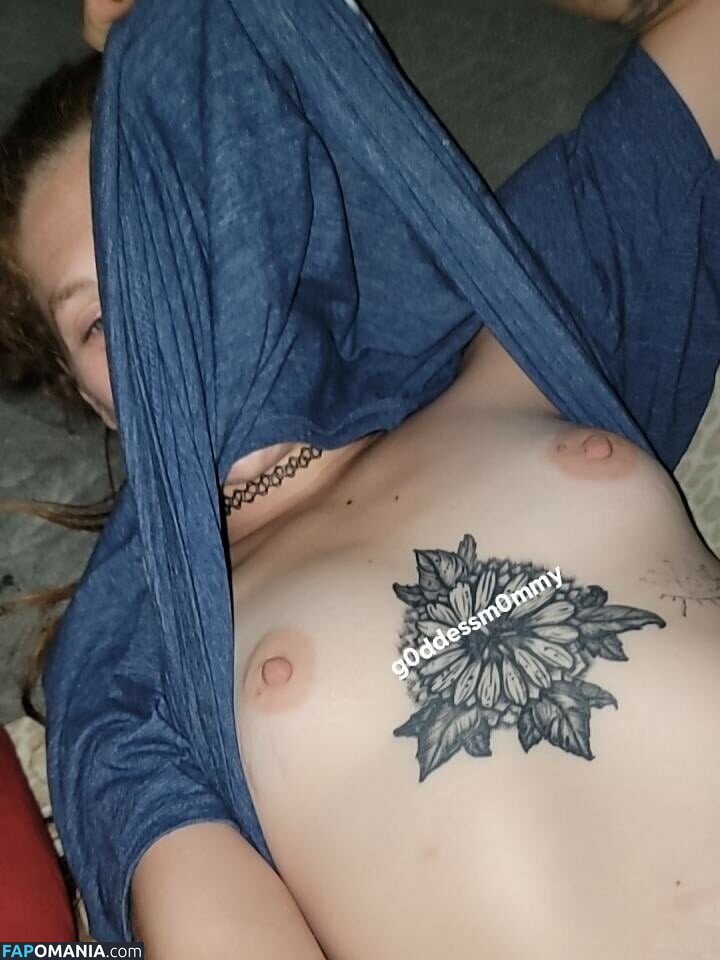 g0ddessm0mmy / imperfect_creativity_ / mommy__mandy Обнажённый OnlyFans  Утёкшее фото #15