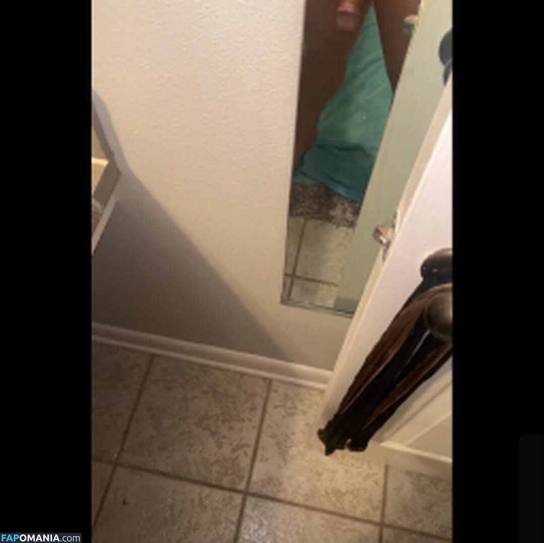 Gabbyamourr / gabbythebabyyy / ggthebabyy Обнажённый OnlyFans  Утёкшее фото #4