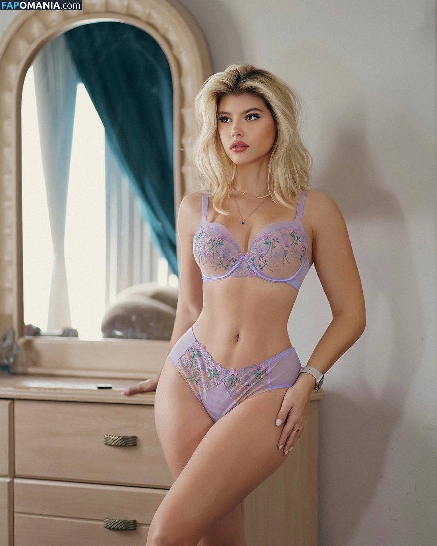 Gabi Champ / Gabi Ciamp / gabiciamp Обнажённый OnlyFans  Утёкшее фото #24